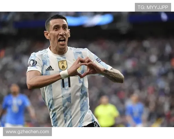 阿根廷足球巨星迪马利亚:从默默无闻到世界足坛传奇的成长历程